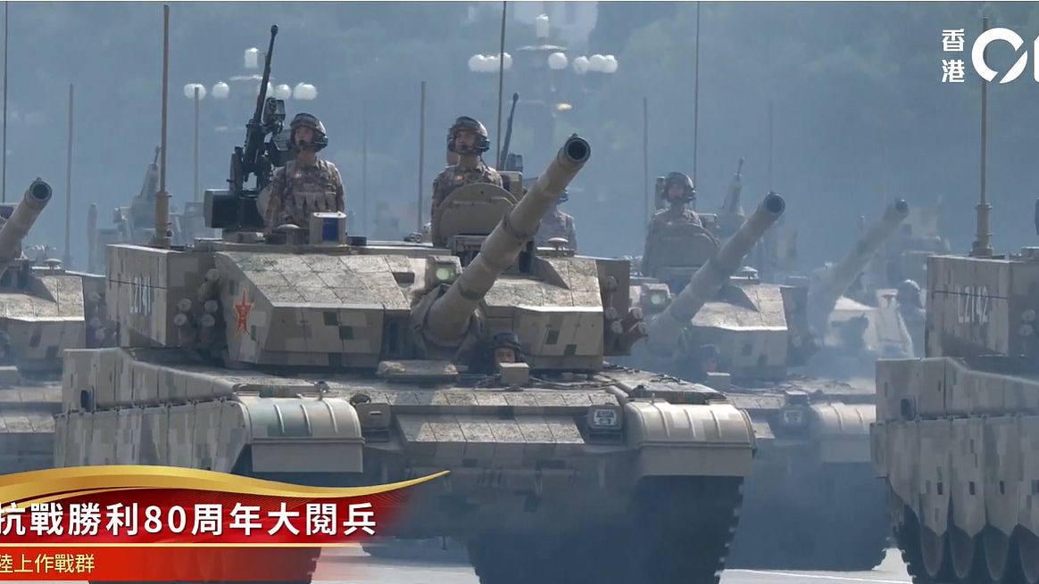 “陆战之王”100坦克组首次亮相,可主动拦截小型无人机(组图) - 1