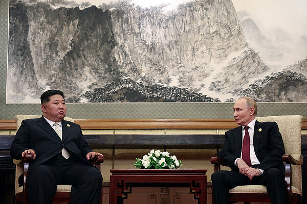 会谈2.5小时！普京邀请金正恩访俄，金与正也来了（视频/组图） - 2