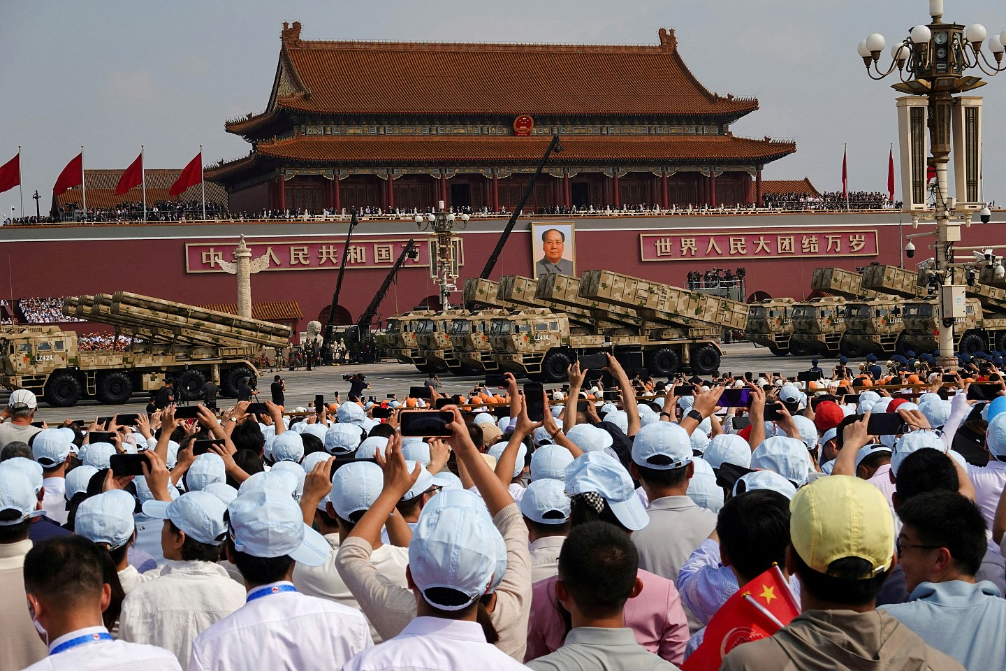 港媒：中国搭台给普京“唱戏”，特朗普无奈“围观”有点酸（组图） - 4