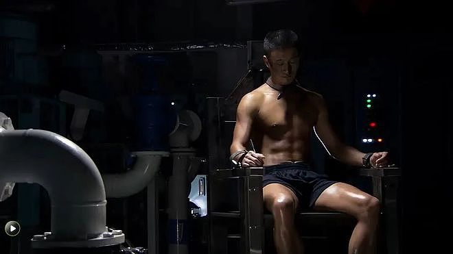 被骂的吴京，没有后视镜（组图） - 27