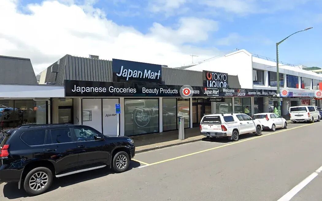 全球乳制品价格暴跌，恒天然奶价承压；救护车出动5万次，呼吸急症暴增；暴力升级，亚超经理遭羞辱围殴，喷水拽头发猛打（组图） - 7