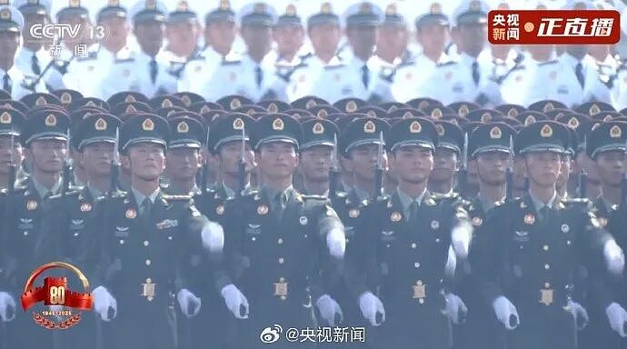 歼20S、DF61导弹,震撼亮相!三支兵种首次亮相天安门广场,空中梯队战机起飞(组图) - 1