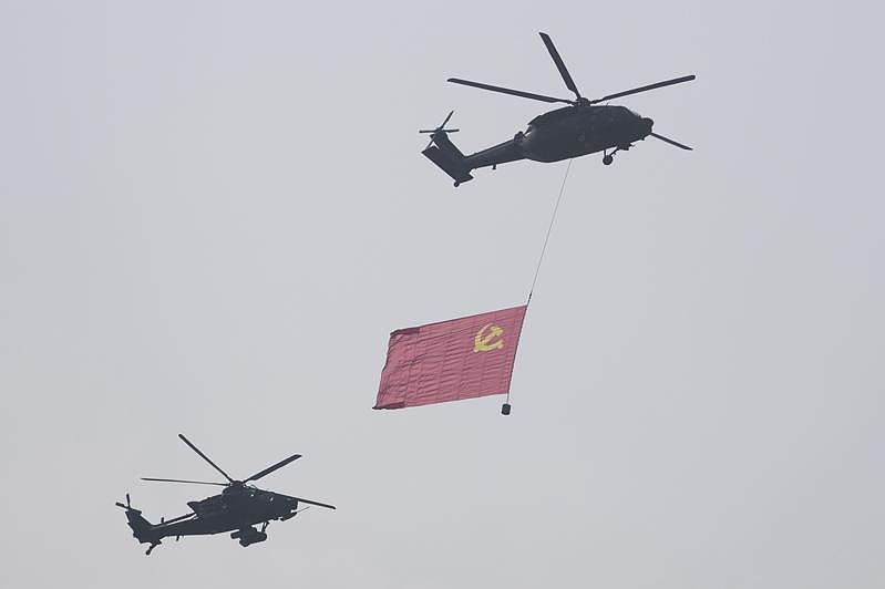 笑容与汗水…中国阅兵漏网镜头，从蓝天看到红海（组图） - 7