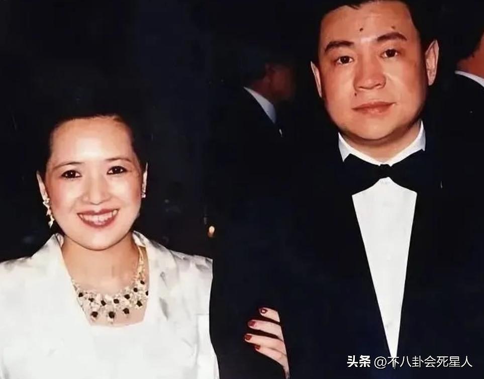 豪门弃妇可怜?刘銮雄原配成亿万富婆梁洛施一朝翻身,最狠的是她(组图) - 9
