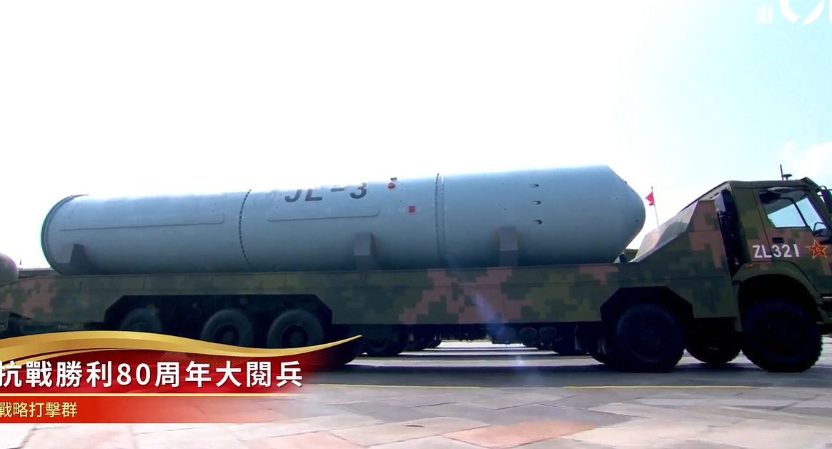 九三阅兵出场军备一览：东风-61导弹、红旗-29反导系统震憾现身（组图） - 24