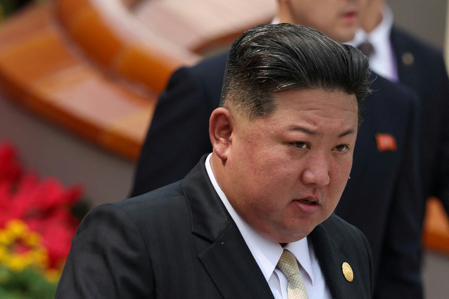 金正恩显眼车牌号藏抗美决心，传达朝鲜背后有人撑腰（组图） - 2