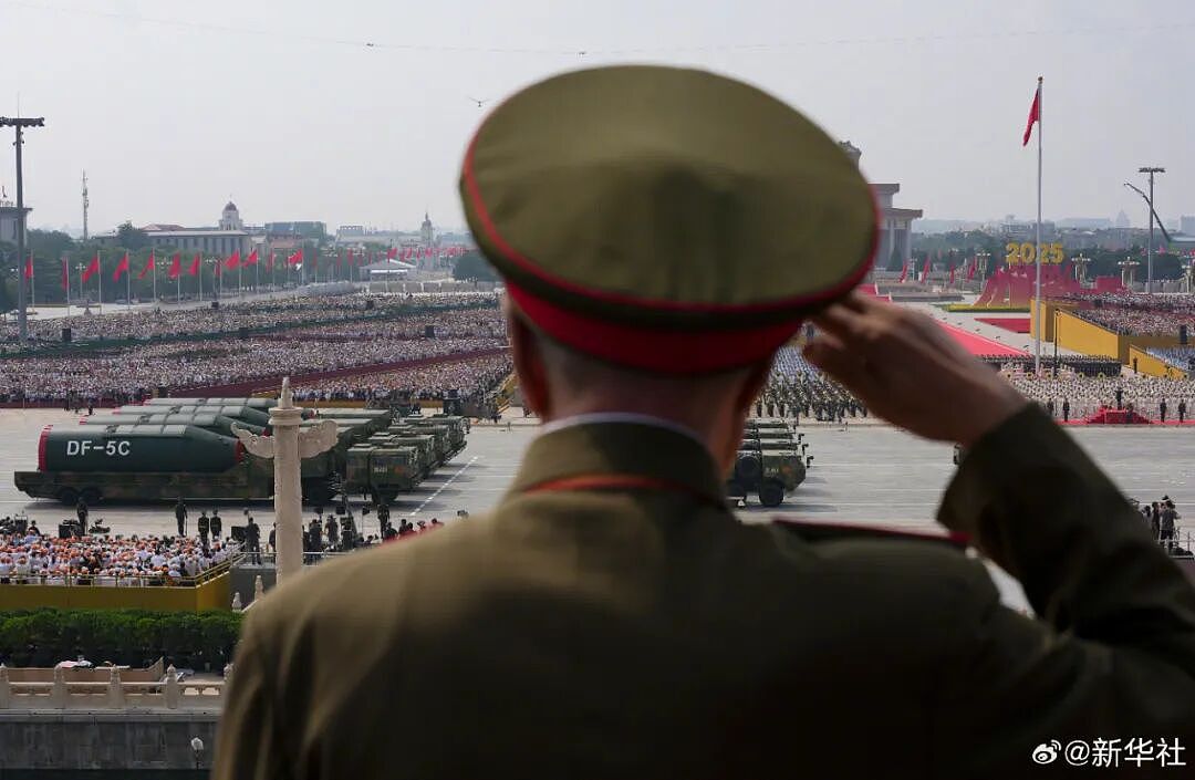 这就是最帅天团，一大批“复制粘贴”视觉大片已上线！老兵敬礼催人泪下，1分钟视频回顾盛大阅兵（组图） - 26