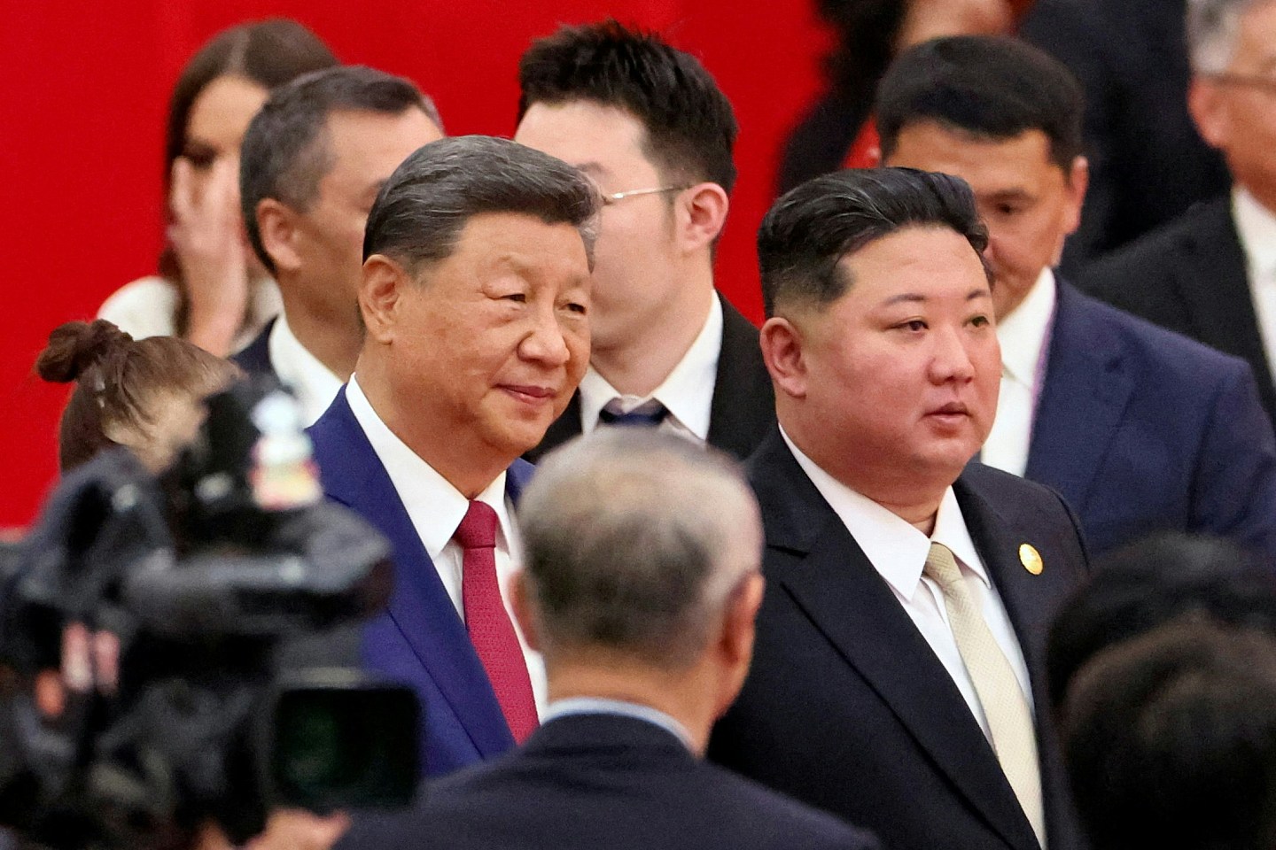 抗战胜利80周年招待会，习近平坚持和平发展道路，普京金正恩同席（组图） - 2