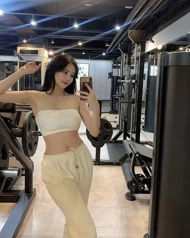 【美女】160cm多肉女孩,白皙皮肤,网友:美到让人浮想联翩(组图) - 11