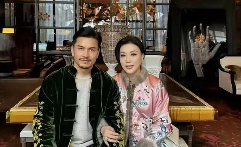 70岁吕良伟身材曝光!一婚周海媚,二婚邝美云,三婚亿万富婆(组图) - 4