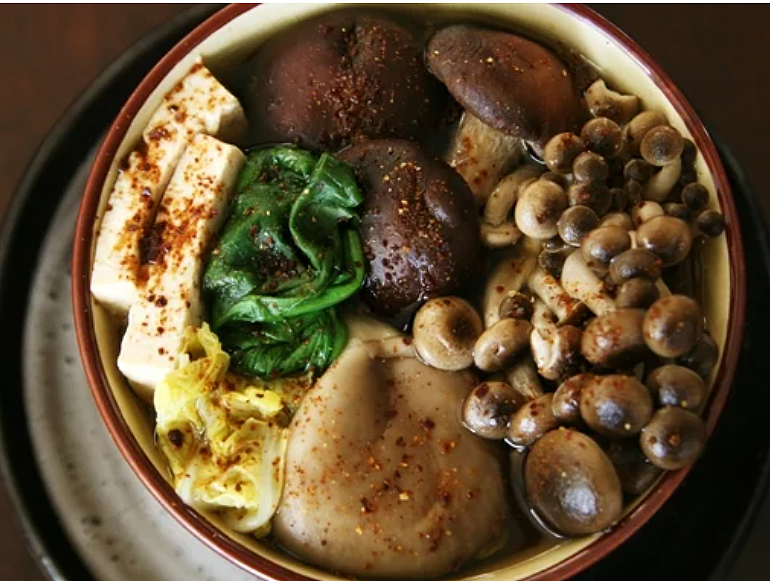 8名中国游客在国外集体中毒！采摘食用毒蘑菇后紧急送医，医生都看傻了...（组图） - 12