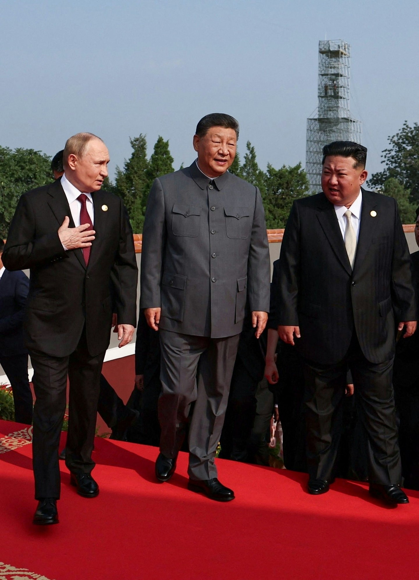和习近平普京并肩,金正恩的闪亮登场酝酿了14年(组图) - 4