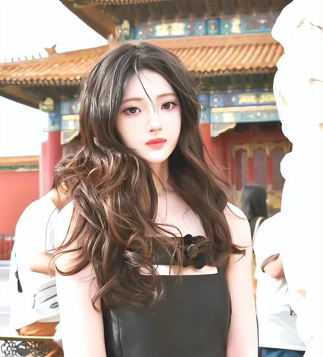 于正代孕风波升级，账号评论区已沦陷，被网友喊话退出娱乐圈（组图） - 1