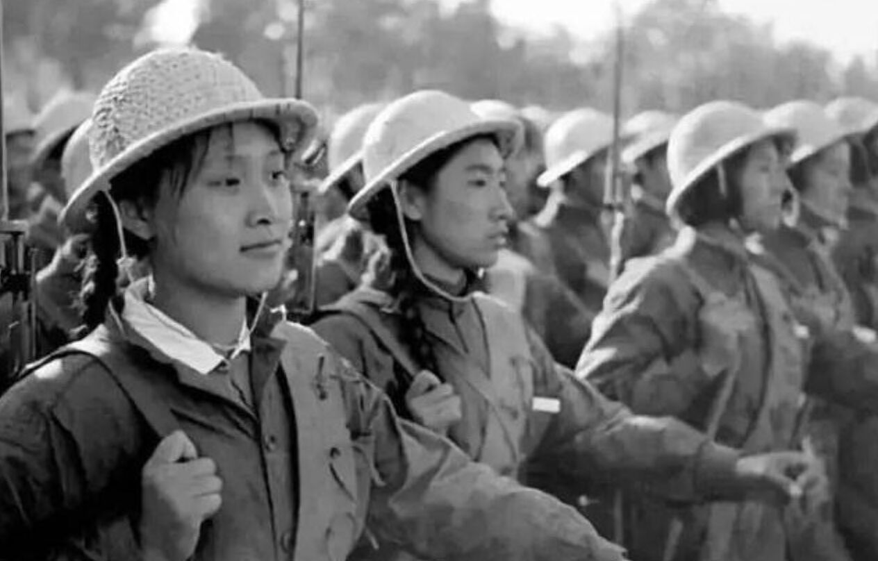 中国阅兵唯一女兵方队成员怎么挑?北京朝阳区工厂女工曾包办多年(组图) - 2