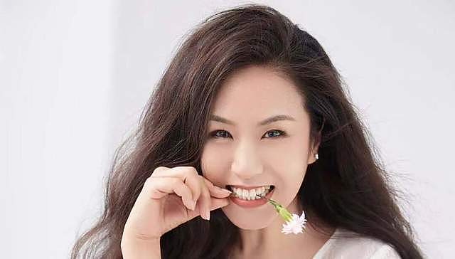 以为没结婚,没想到儿都上大学了,妻子漂亮能干,两人已相爱28年(组图) - 4