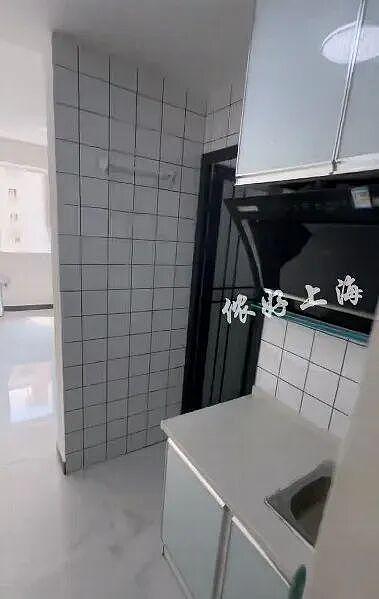 上海一房东崩溃!“00后”情侣租客失联,打开房门直呼“辣眼睛”(组图) - 5