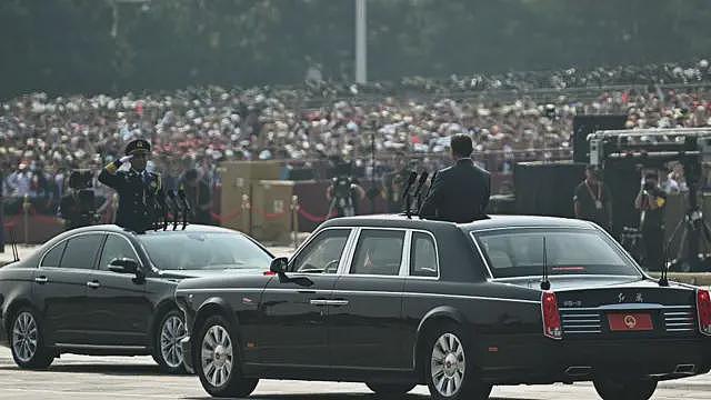 中国93阅兵解析：新武器亮相、将领变动及习近平朋友圈三大看点（组图） - 6