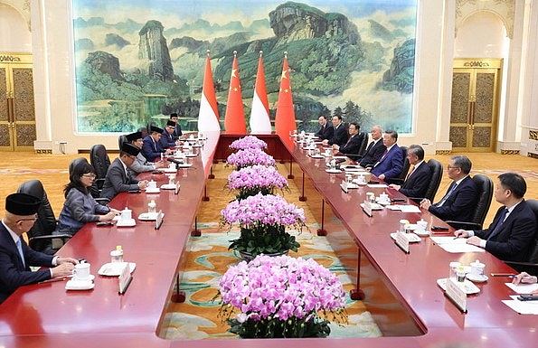 印尼总统赶及观看阅兵!习近平:克服困难赴华,体现重视两国关系(组图) - 2