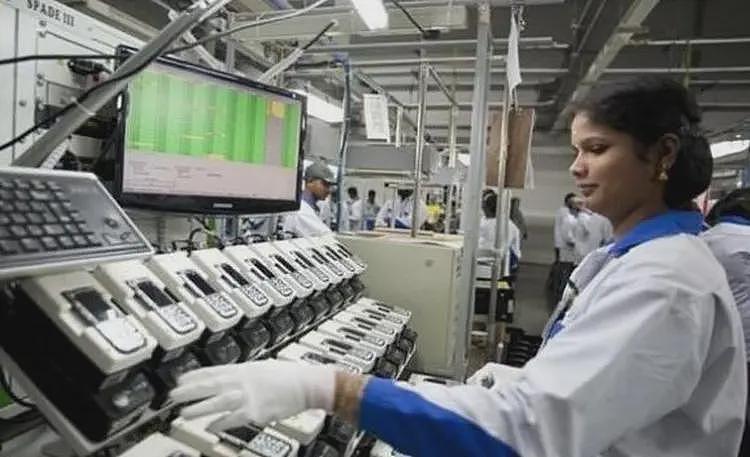 教会徒弟饿死师傅？中国手机份额跌至25%，印度正在横扫美国市场（组图） - 12