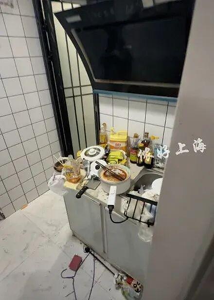 上海一房东崩溃!“00后”情侣租客失联,打开房门直呼“辣眼睛”(组图) - 2