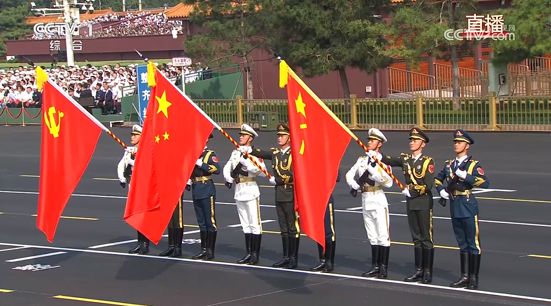 九三阅兵全程回顾!过于先进武器“科幻”,威震全球(组图) - 22