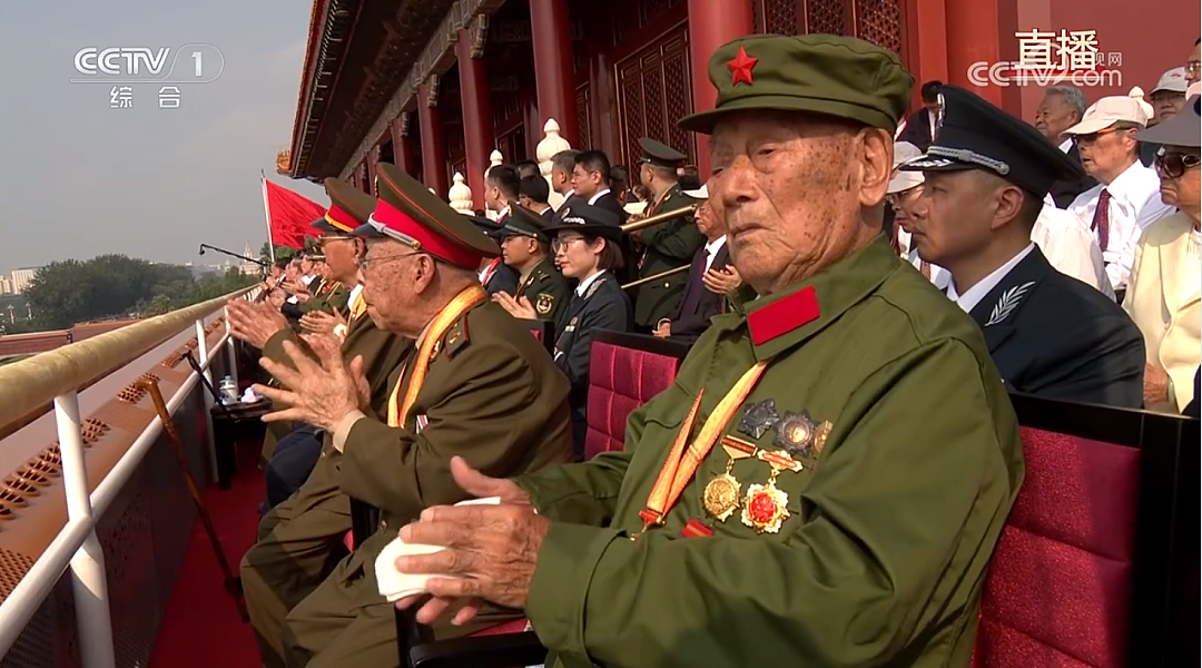 九三阅兵全程回顾!过于先进武器“科幻”,威震全球(组图) - 16