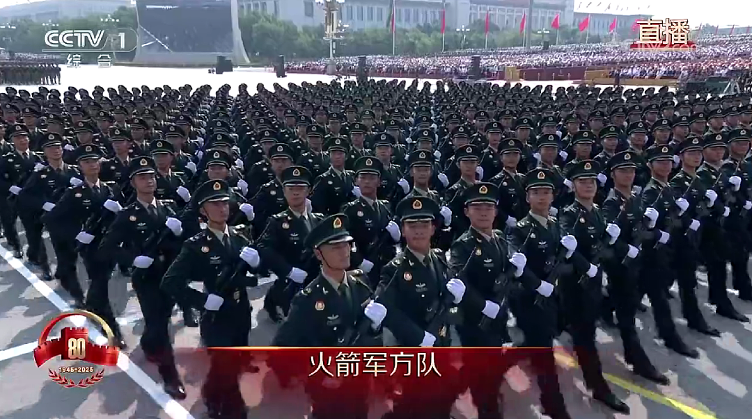 九三阅兵全程回顾!过于先进武器“科幻”,威震全球(组图) - 32