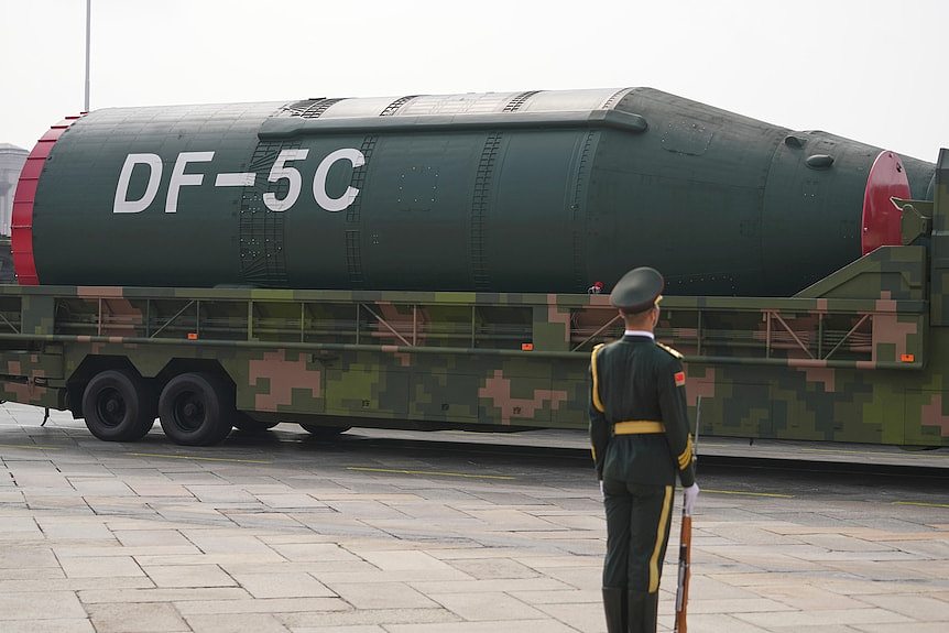 分析:中国高调展示高精尖武器,实际能力仍存疑(组图) - 1