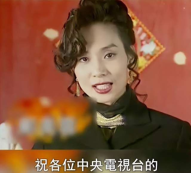 香港名流观礼九三阅兵！霍震霆激动，邝美云低调，张明敏唱中国心（组图） - 10