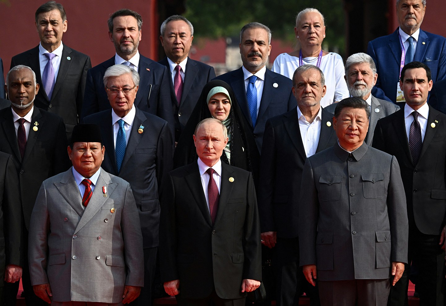 中国阅兵十年磨一剑！中俄朝三巨头聚首，塑造后美国新秩序（视频/组图） - 8