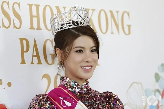 惊现歪鼻！25岁TVB小花回应整容传闻，称只是妆容不同，极速上位惹剧迷不满（组图） - 8