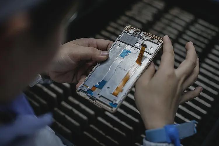 教会徒弟饿死师傅？中国手机份额跌至25%，印度正在横扫美国市场（组图） - 14