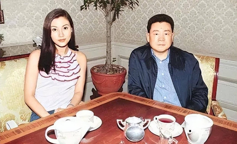 豪门弃妇可怜？刘銮雄原配成亿万富婆梁洛施一朝翻身，最狠的是她（组图） - 2