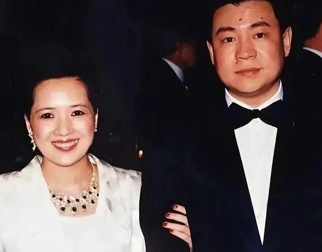 豪门弃妇可怜？刘銮雄原配成亿万富婆梁洛施一朝翻身，最狠的是她（组图） - 9