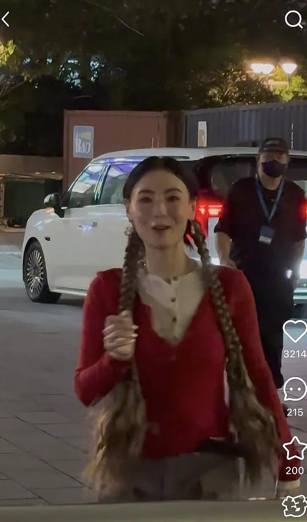 45岁张柏芝最新露面：扎着麻花辫略微发福，颜值有了变化（组图） - 7