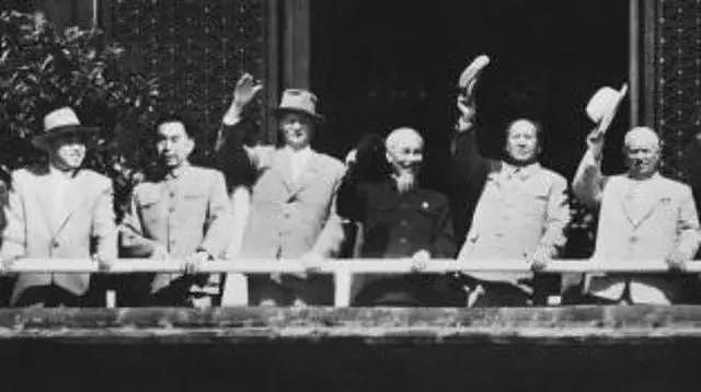 外媒：“他”抢尽风头，挑战美国主导的世界秩序（组图） - 3