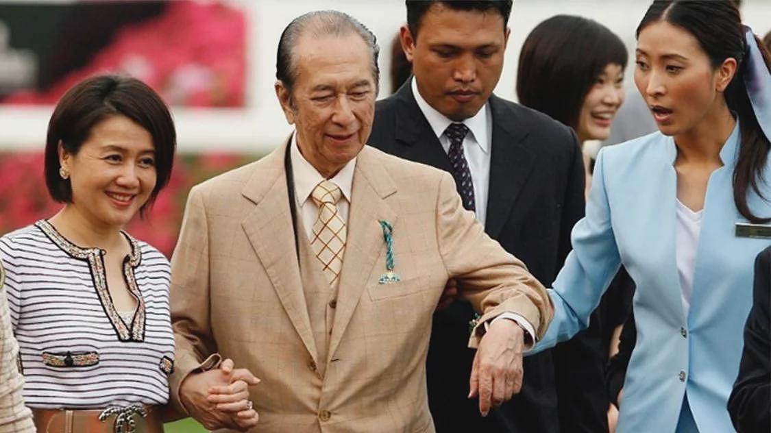 赌王去世5年再爆争产案,遭外甥追讨20亿,双方对簿公堂细节曝光(组图) - 2