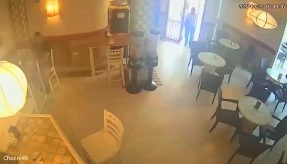 男子餐厅多次提这要求被拒，竟怒买汽油回来纵火，下秒“现眼报”（组图） - 3