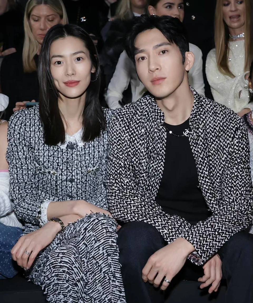 冯绍峰辟谣与景甜闪婚,细看他的情史,女友都是顶流(组图) - 14