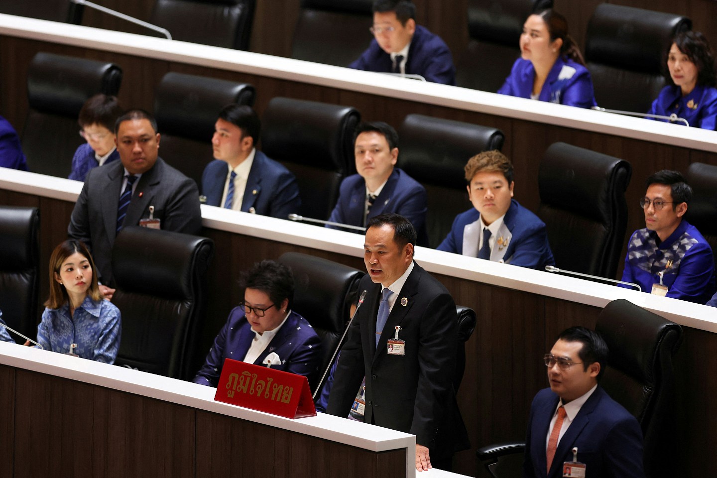 泰国下议院投选新总理,华裔阿努廷当选!原执政为泰党候选人落败(组图) - 4