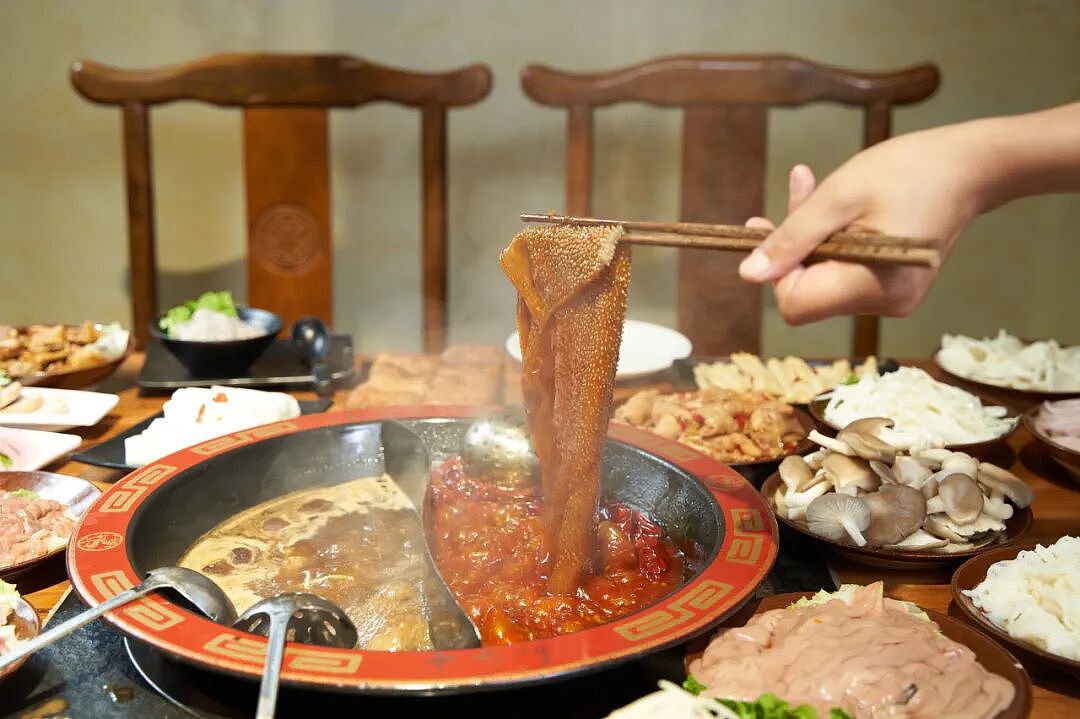 吃火锅涮毛肚，“七上八下”靠谱吗？到底要涮多长时间？（组图） - 1