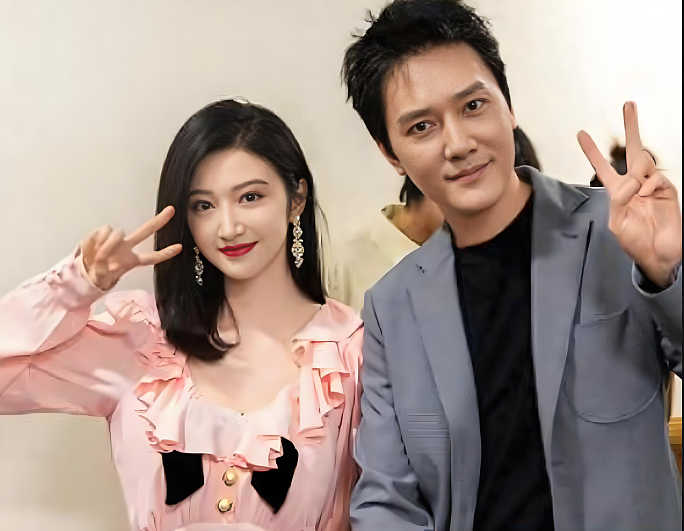 冯绍峰辟谣与景甜闪婚,细看他的情史,女友都是顶流(组图) - 10