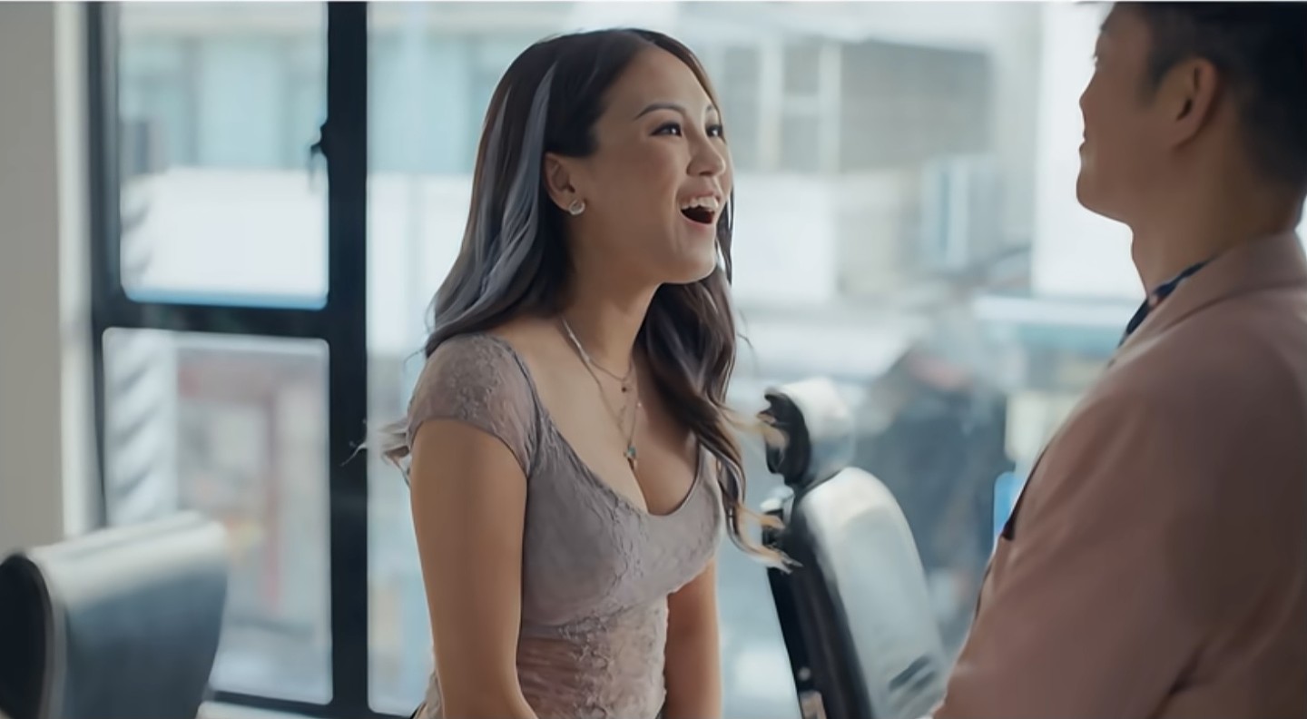 TVB离巢小花新剧引期待！挑战性感深v造型，对手演员自曝不敢直视（组图） - 5