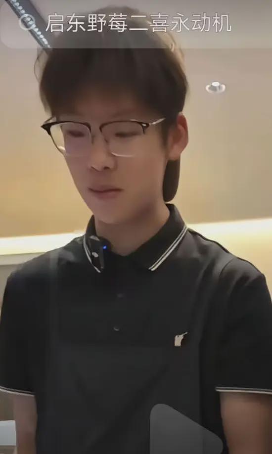 33岁老板娘出轨18岁“永动机”，老板娘长得漂亮，聊天记录太炸裂（组图） - 3