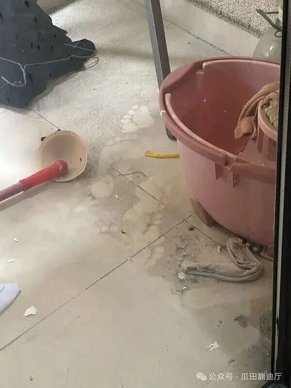 超美单亲妈妈半夜被男邻居摸进卧室，2段现场视频堪比恐怖片（视频/组图） - 5
