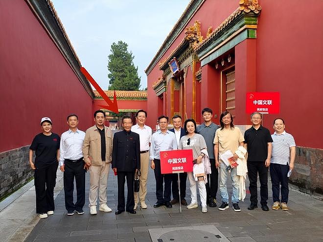 受邀观礼九三阅兵的8位明星,个个口碑好,这才是我们该追的明星(组图) - 28