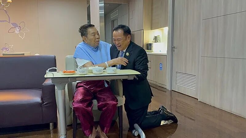 泰国新总理阿努廷44亿身家,祖籍广东新会!“准第一夫人”首次亮相(组图) - 26