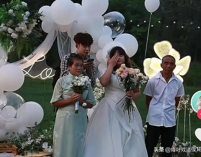 26岁辅警去世,把全部遗产留给前女友,没想他们的故事竟如此悲凉(组图) - 7