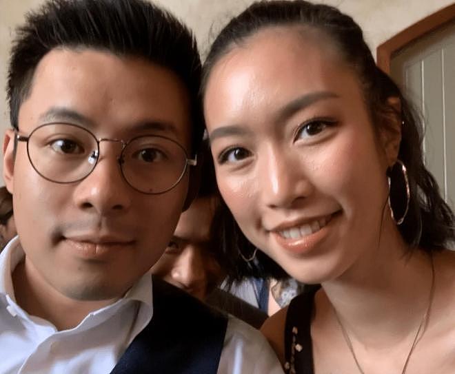 霍震霆称小儿子霍启仁不办婚礼，曝婚房为1975年的老楼，价格实惠（组图） - 2