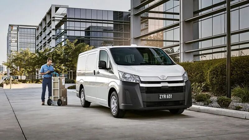Toyota Hiace热卖！25年款新升级（组图） - 1